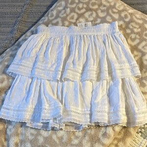 NWT Womens Loft skirt 🤍